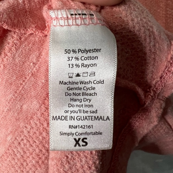 LuLaRoe Carly Short Sleeve Swing Dress in Coral with High-Low Hem - XS - Picture 9 of 11